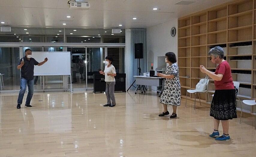 フォークダンス協会の画像