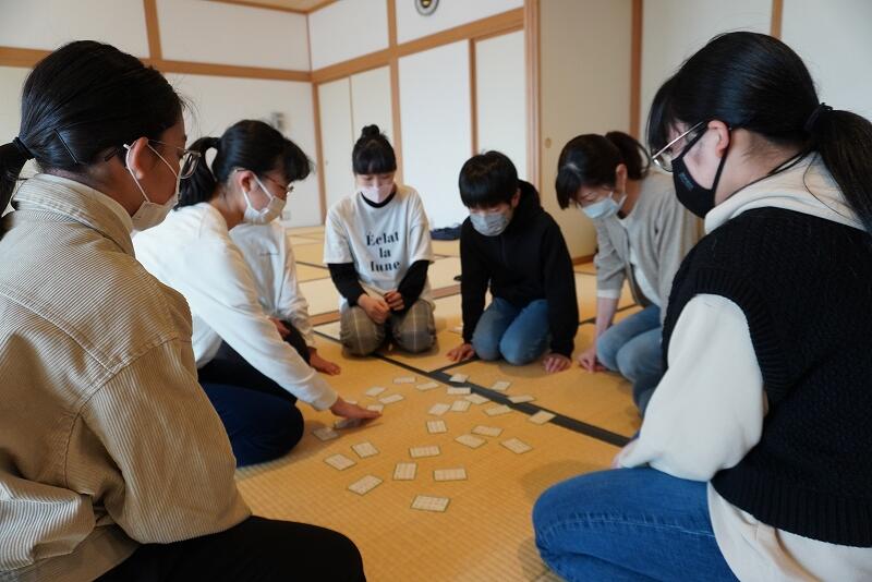 須賀川かるた愛好会「百人一首教室」