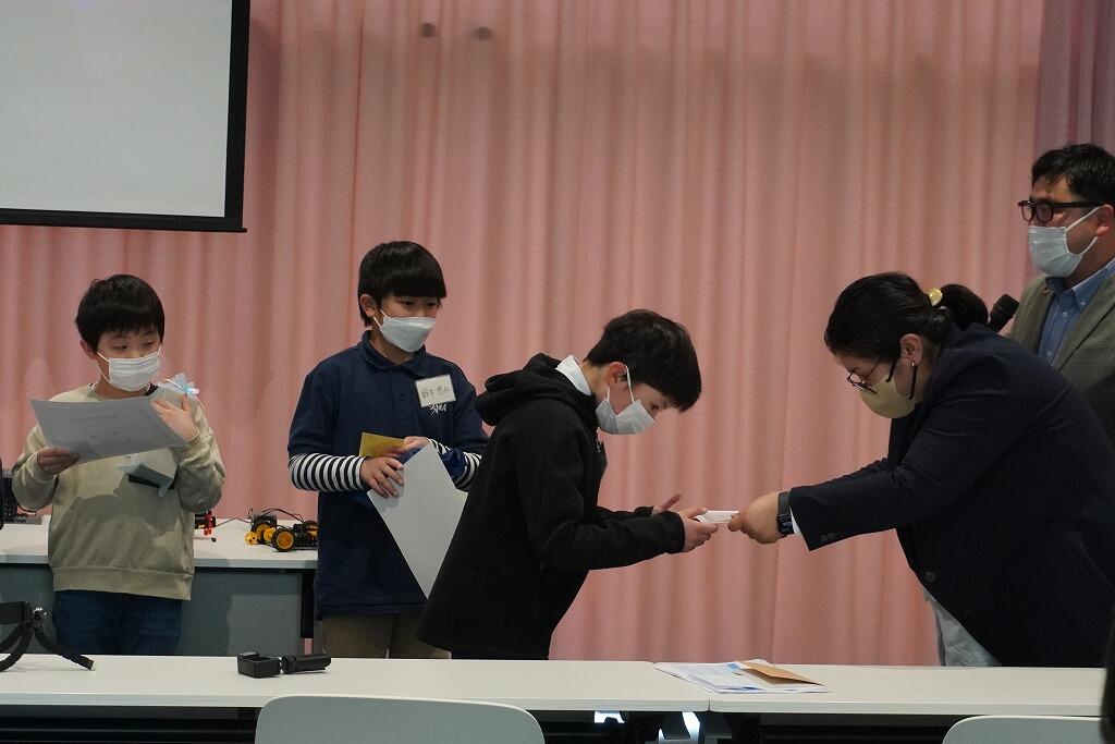 表彰式の様子