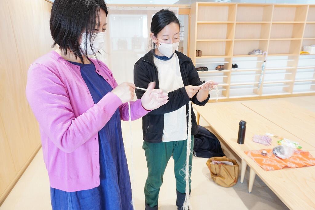 繊維のさきかたを復習する様子